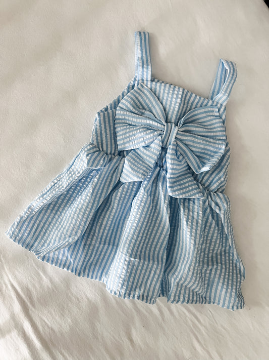 Bow dress